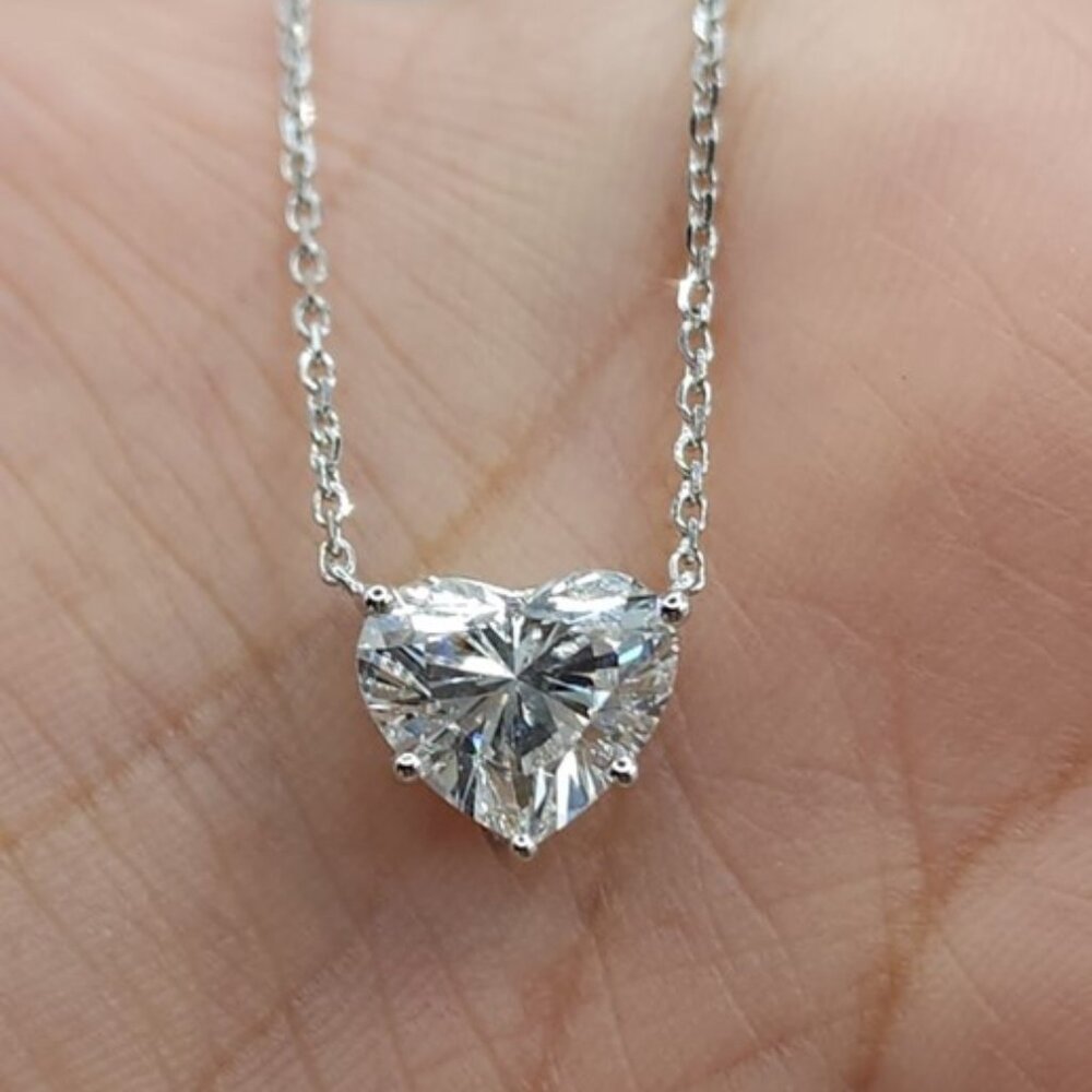 14K Gold 1 Ct Lab Grown IGI Certified Heart Diamond Solitaire Pendant Necklace